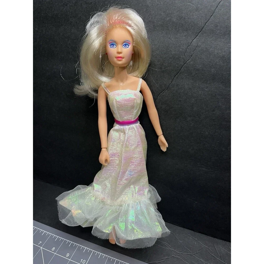 VTG 1985 Hasbro Jem and the Holograms Jerrica Doll  Blinking Light Up Earrings